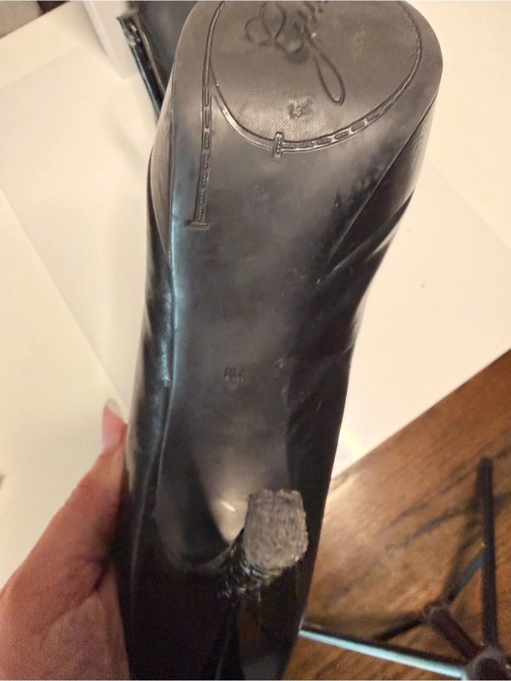 Guess Black Leather Platform Pumps